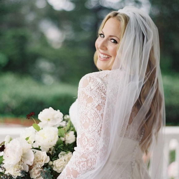 Meet Your Posher, Kelly - Picture 1 of 3